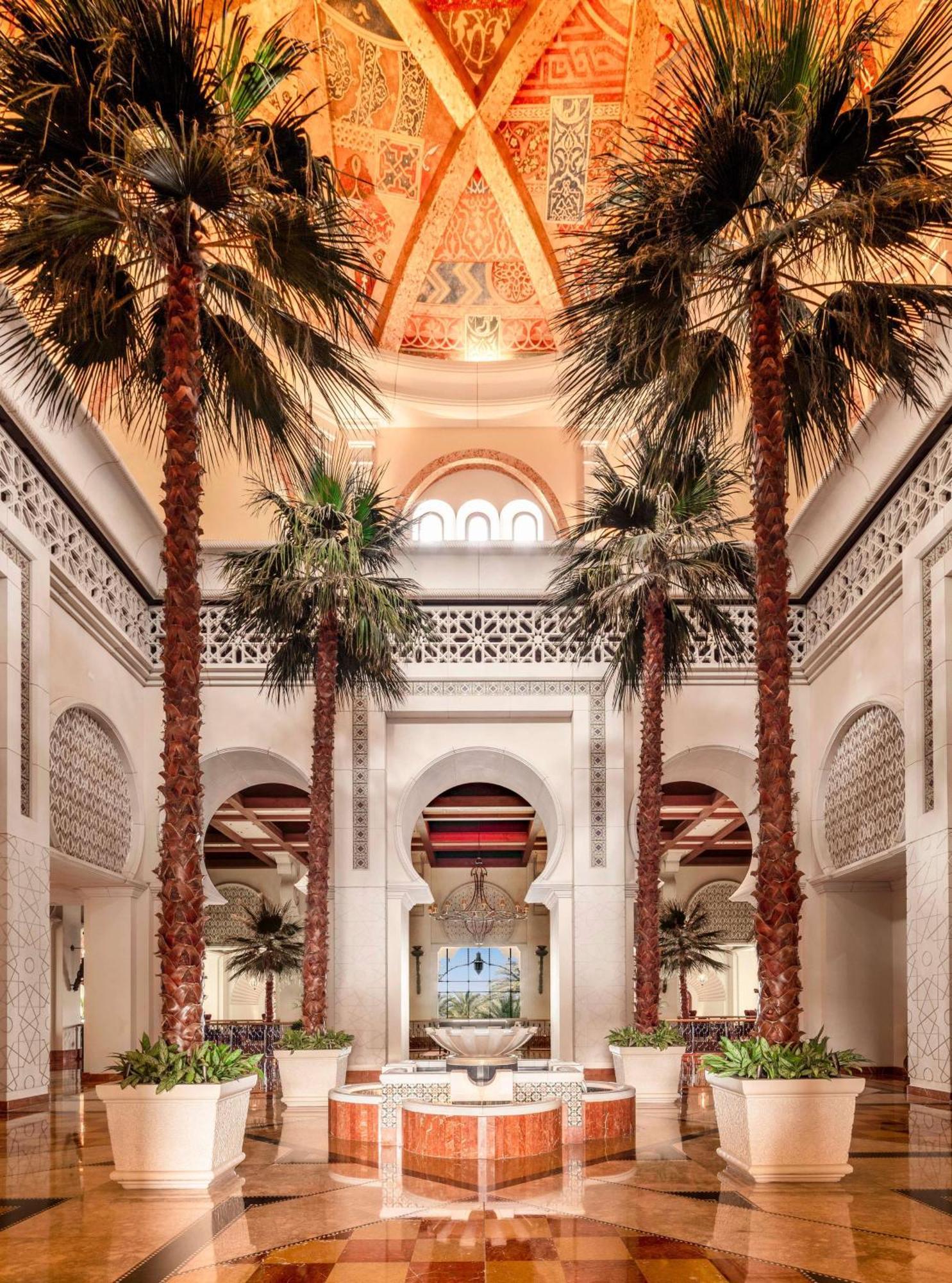 One&Only Royal Mirage Resort Dubai at Jumeirah Beach Bagian luar foto The hotel's lobby